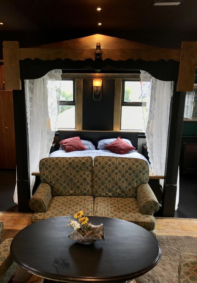 באליווהן The Waters Country House מראה חיצוני תמונה